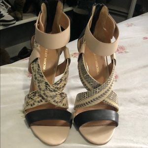 Badgley Mischka heels